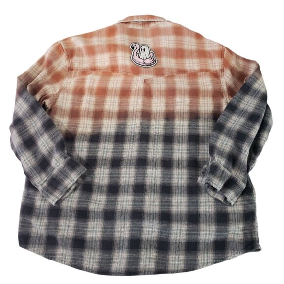 Upcycled Distressed Flannel with "Ghost on a Float" Embroidered Patch Medium - Picture 4 of 6